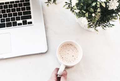 0比1不敌切尔西，斯彭斯当众拒握手，唇语曝光他对主帅放这句狠话